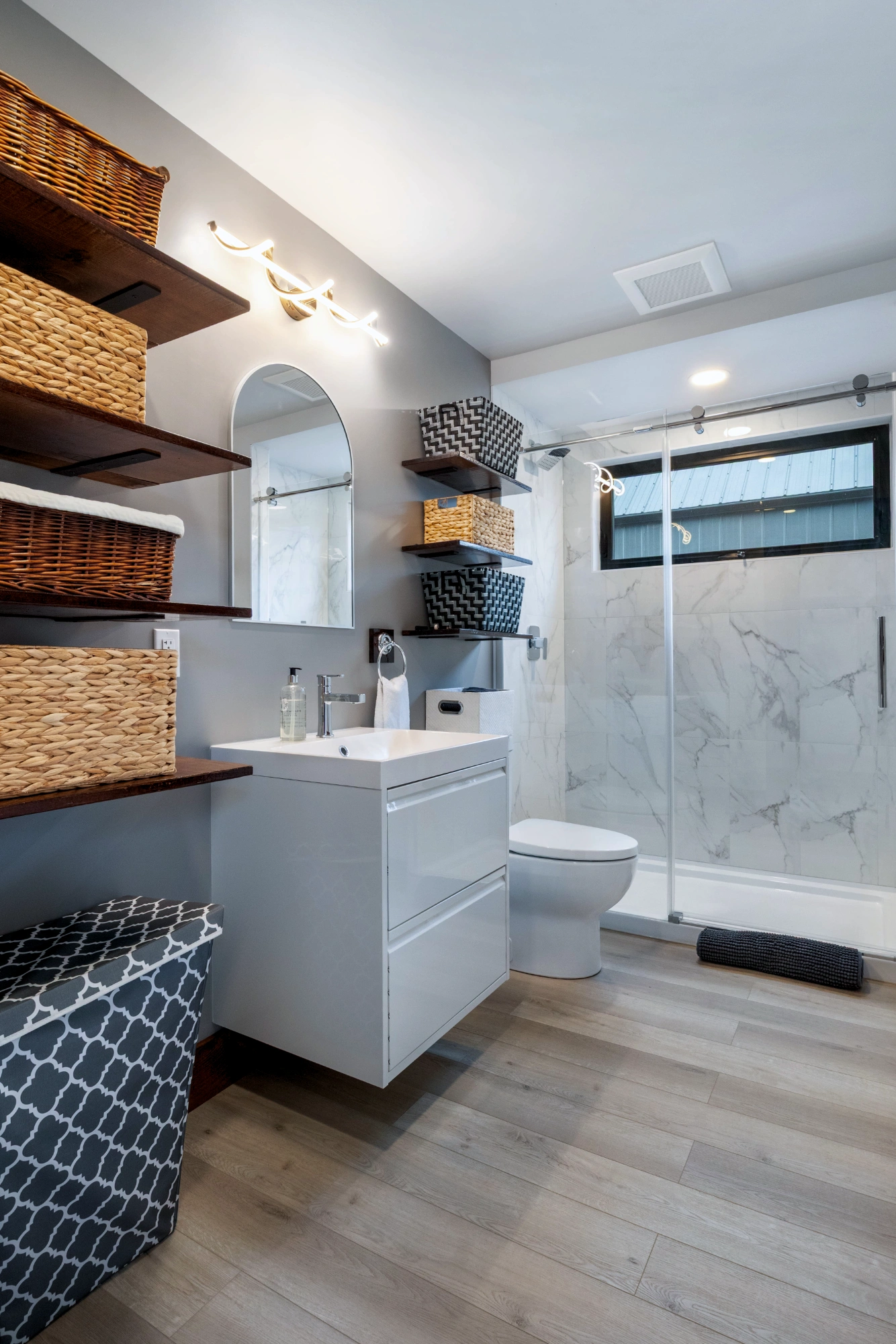 The Maple Bathroom